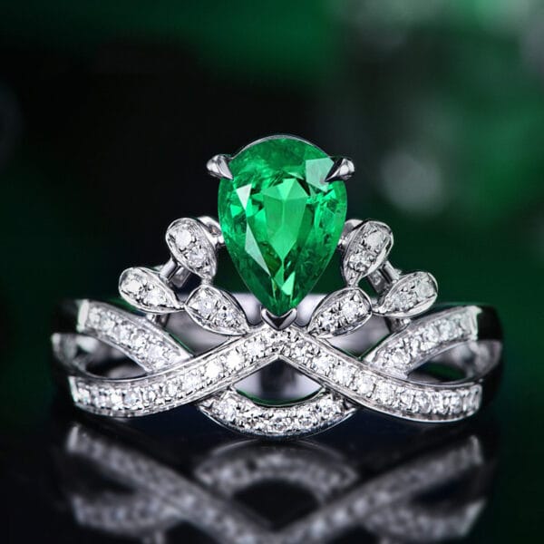 Internet celebrity's same - style luxury water - drop pear - shaped crown ring, European and American simulation diamond ring, colored gemstone ring. - Image 5
