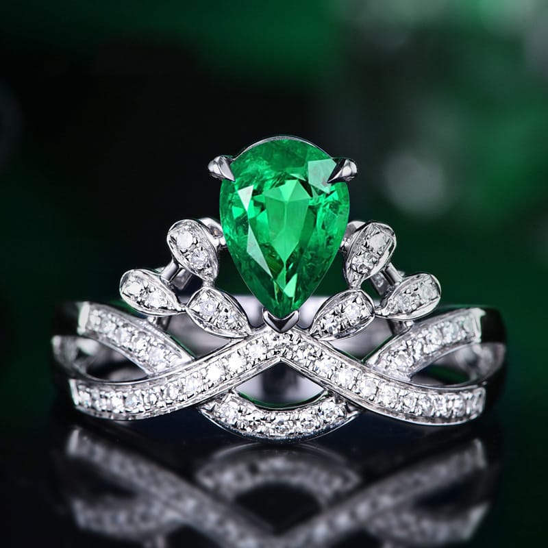 Internet celebrity's same - style luxury water - drop pear - shaped crown ring, European and American simulation diamond ring, colored gemstone ring. - Image 5