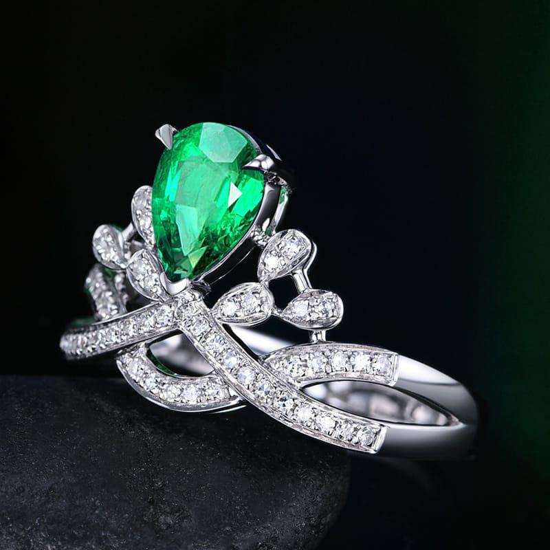Internet celebrity's same - style luxury water - drop pear - shaped crown ring, European and American simulation diamond ring, colored gemstone ring. - Image 19