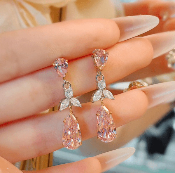 Light luxury small fragrance water drop yellow diamond earrings imported high carbon diamond studs temperament all match pink diamond crystal earrings - Image 2