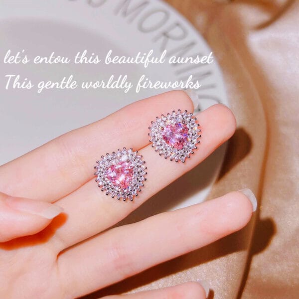 Net red with light luxury pink heart earrings bright full of cute Barbie pink diamond love earrings - Image 9