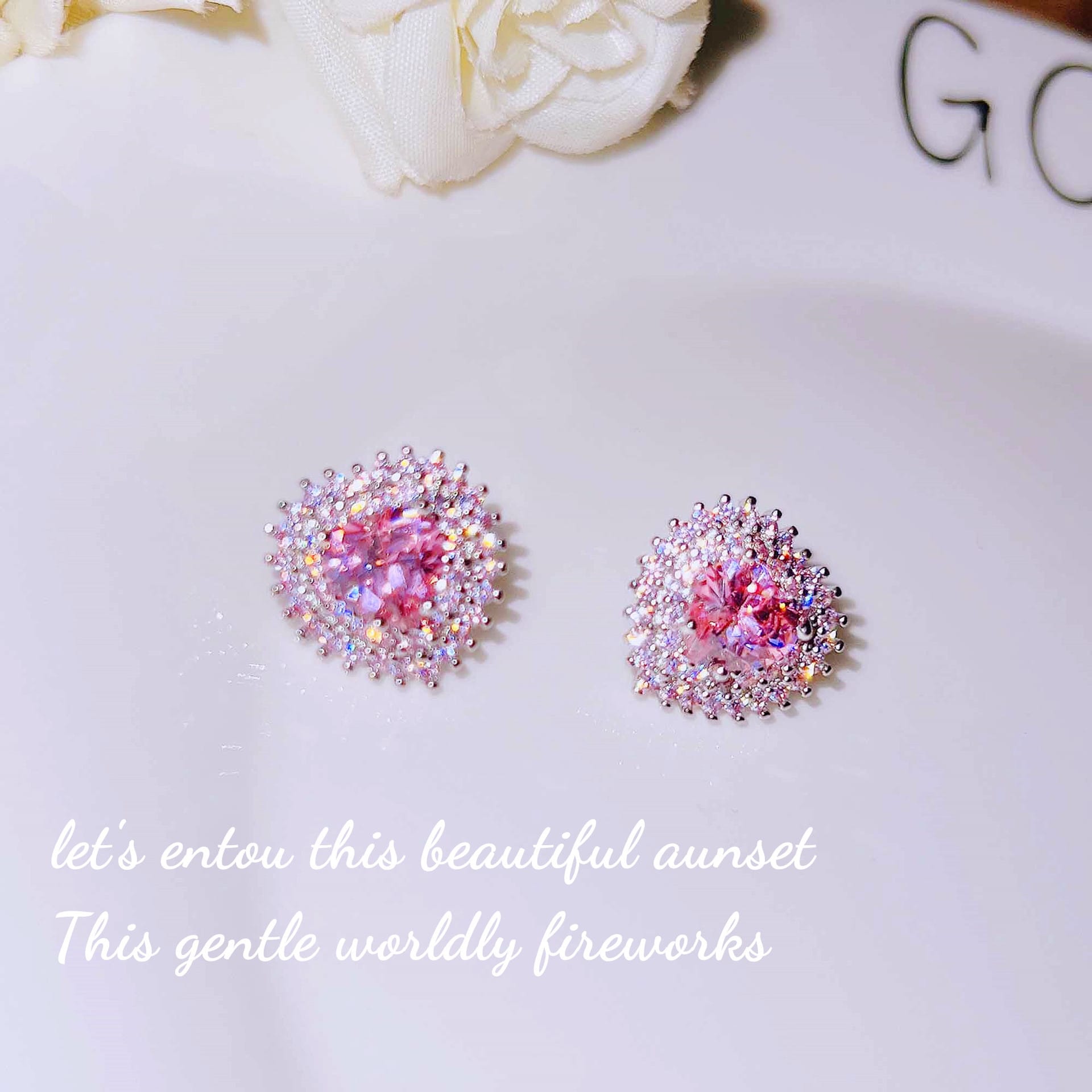 Net red with light luxury pink heart earrings bright full of cute Barbie pink diamond love earrings - Image 5
