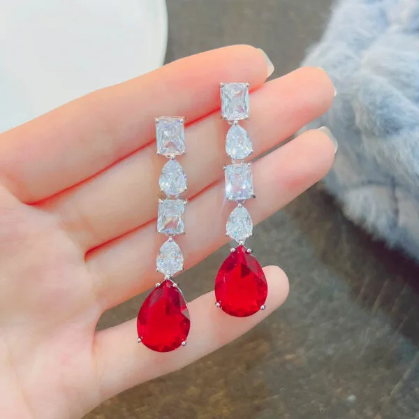 Ins influencer's popular fashion retro color gemstone imitation Argyle pink sapphire emerald large earrings - Image 3