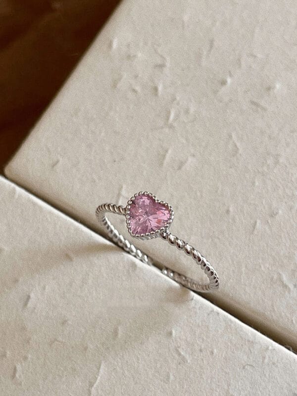 S925 Silver Love Ring Pink Heart Zircon Pink gem ring Daily commuter temperament female ring sweet - Image 5
