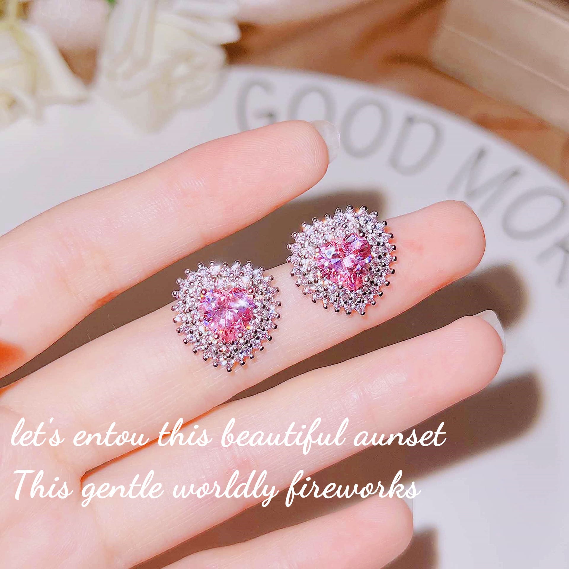 Net red with light luxury pink heart earrings bright full of cute Barbie pink diamond love earrings - Image 7