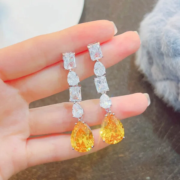 Ins influencer's popular fashion retro color gemstone imitation Argyle pink sapphire emerald large earrings - Image 2