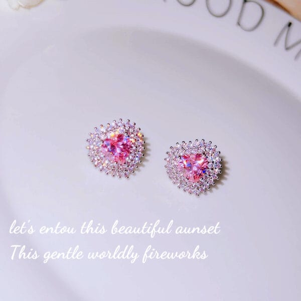 Net red with light luxury pink heart earrings bright full of cute Barbie pink diamond love earrings - Image 8
