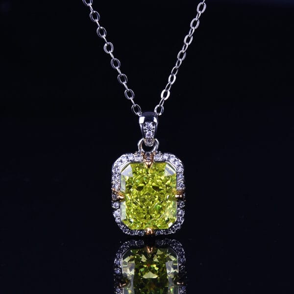 Seiko temperament apple green ice cut pendant necklace simple everything with purple high-carbon diamond ring - Image 2