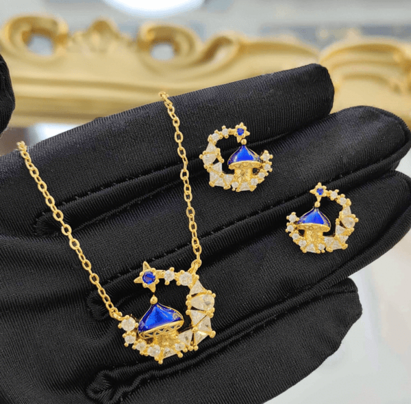 "Moon Castle" vintage palace exquisite fairy tale earrings castle necklace - Image 4