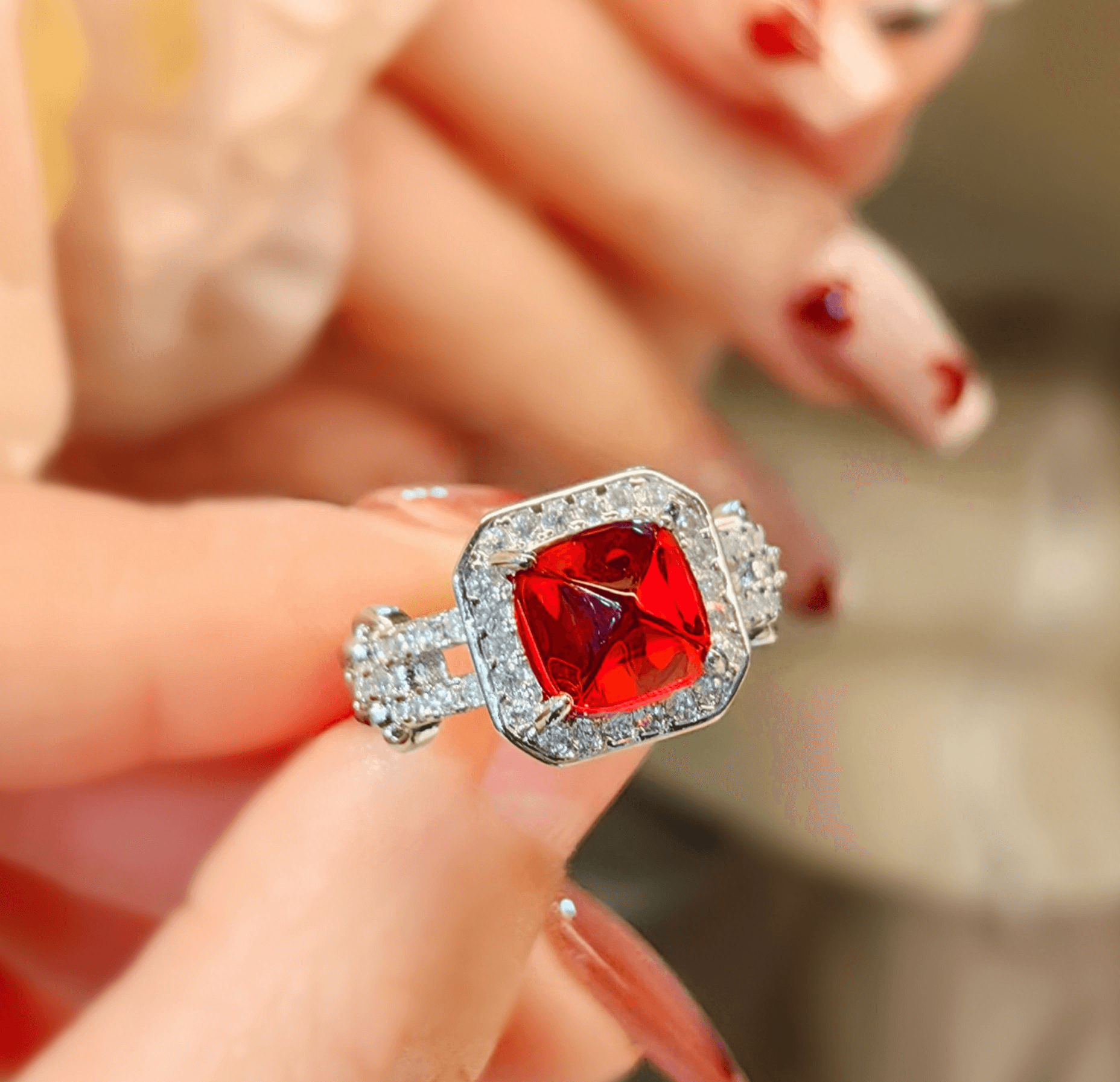 Fashion luxury Splendour sugar tower ring High carbon diamond high sense pendant necklace pigeon blood earrings stud earrings set - Image 8