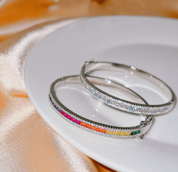Net red light luxury color treasure bracelet Heavy industry micro inlaid high carbon diamond zircon seven-color tourmaline buckle bracelet - Image 4