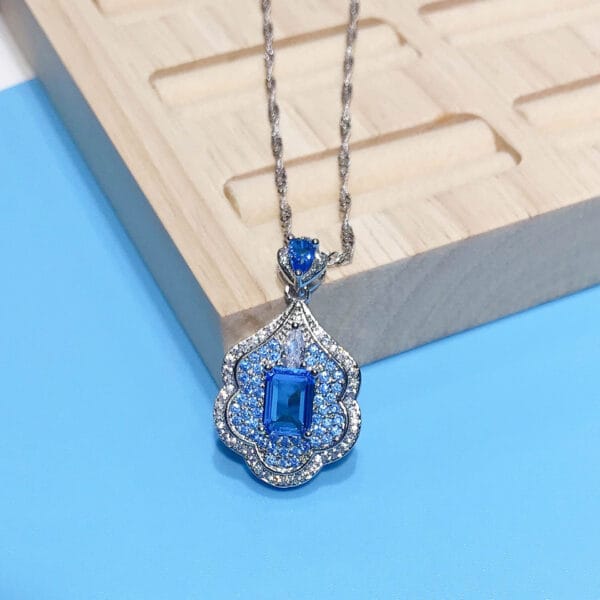 Source creation design sky land pendant secret aquamarine treasure Topaz stone necklace - Image 4