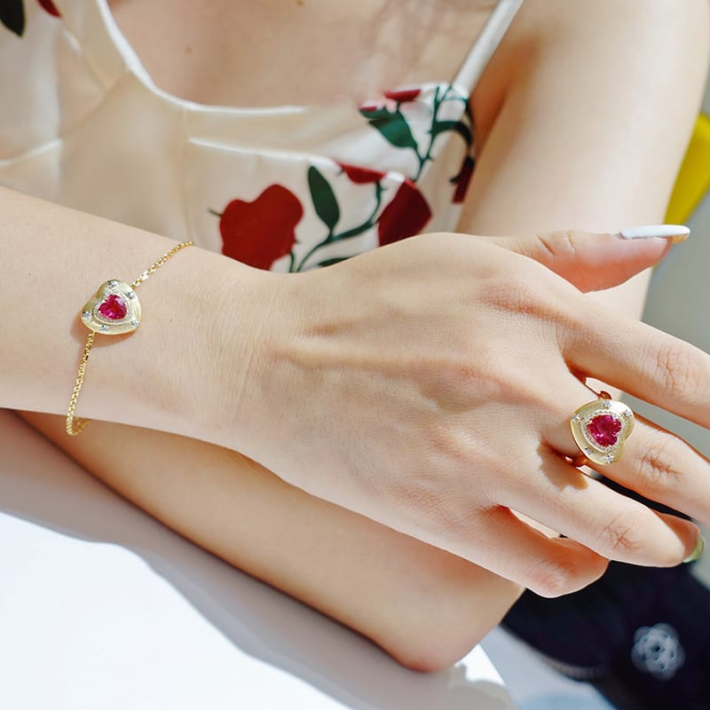 Italian engraving necklace Ring earrings bracelet imitation ruby ruby heart set - Image 9
