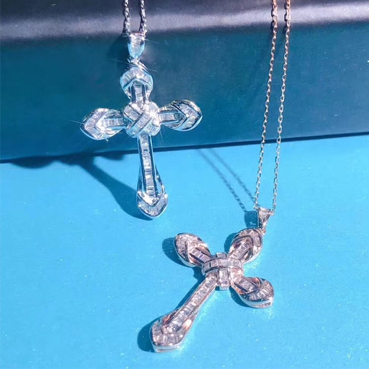 Fashion with light luxury ladder square pendant ins wind plated 18K gold T square cross imitation Mosan diamond collar bone necklace - Image 10