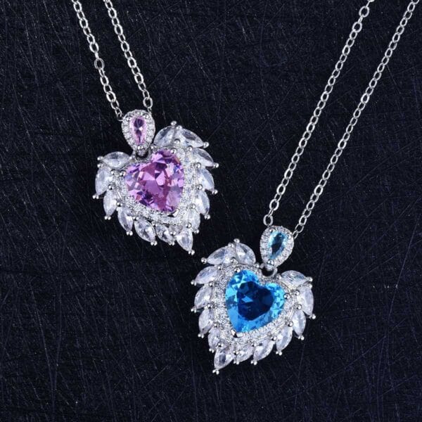 The new high-end jewelry design Angel Wings pendant simulates aquamarine heart necklace pink - Image 6