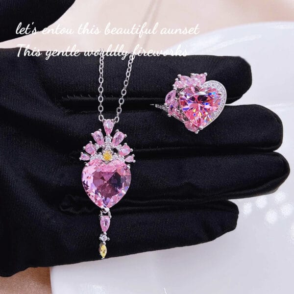 Net red with heart heart Morgan stone ring pendant bright light luxury full diamond pink heart necklace color treasure - Image 6