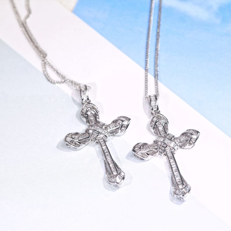 Fashion with light luxury ladder square pendant ins wind plated 18K gold T square cross imitation Mosan diamond collar bone necklace - Image 5