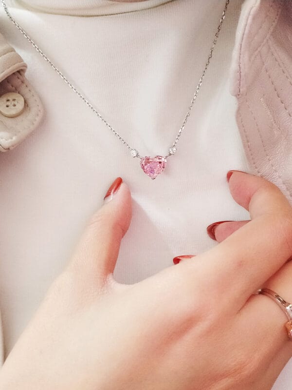 Heart necklace women's collarbone chain advanced design sense of temperament everything high carbon diamond pink pendant - Image 8