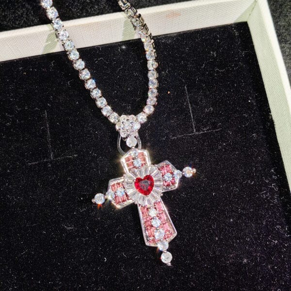 Heavy beautiful girl Love Gemstone Cross necklace Light luxury micro inlaid temperament magic stick diamond clavicle chain - Image 2