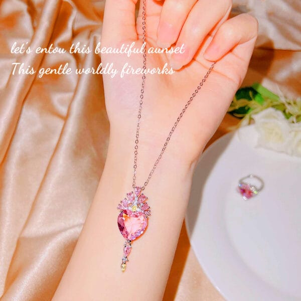 Net red with heart heart Morgan stone ring pendant bright light luxury full diamond pink heart necklace color treasure - Image 3