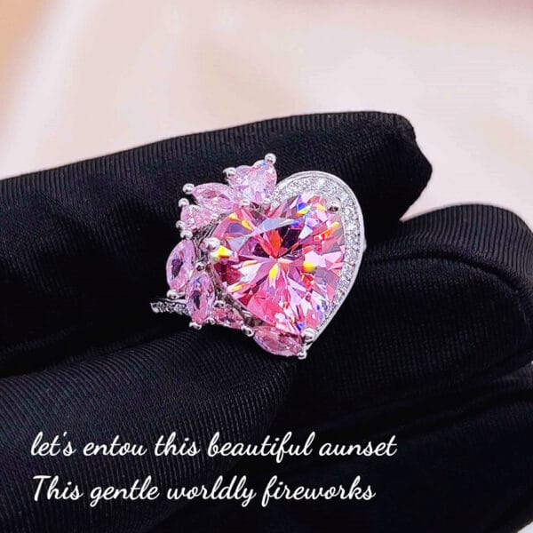 Net red with heart heart Morgan stone ring pendant bright light luxury full diamond pink heart necklace color treasure - Image 4