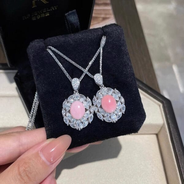 Premium sense imitation pink conch shell necklace Light luxury earrings High carbon diamond ring - Image 6