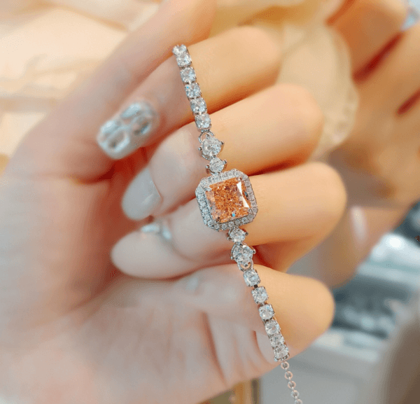 Stylish all-in-one imported Sunset Orange Papalacha bracelet set with Princess square high carbon diamond red