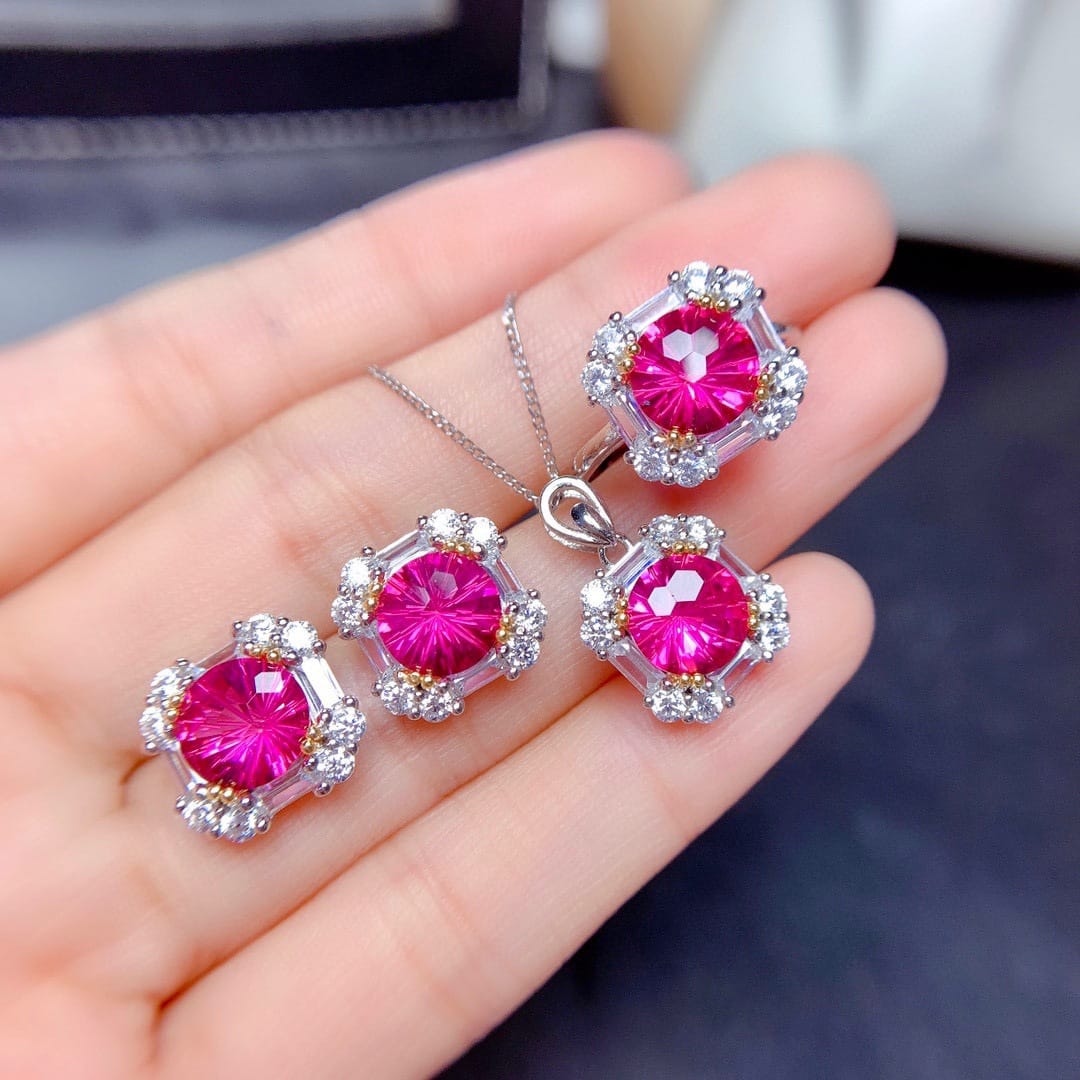 Imitation natural powder Topaz ring set pendant earrings high carbon diamond necklace
